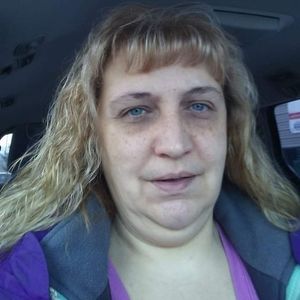 Meet your Posher, Becky